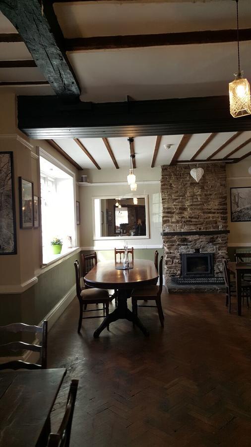 The Crown At Whitchurch Ross-on-Wye エクステリア 写真